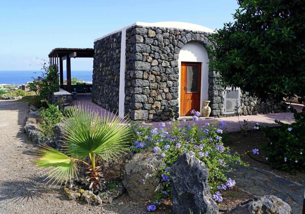 Dammusi E Relax Ferienhaus